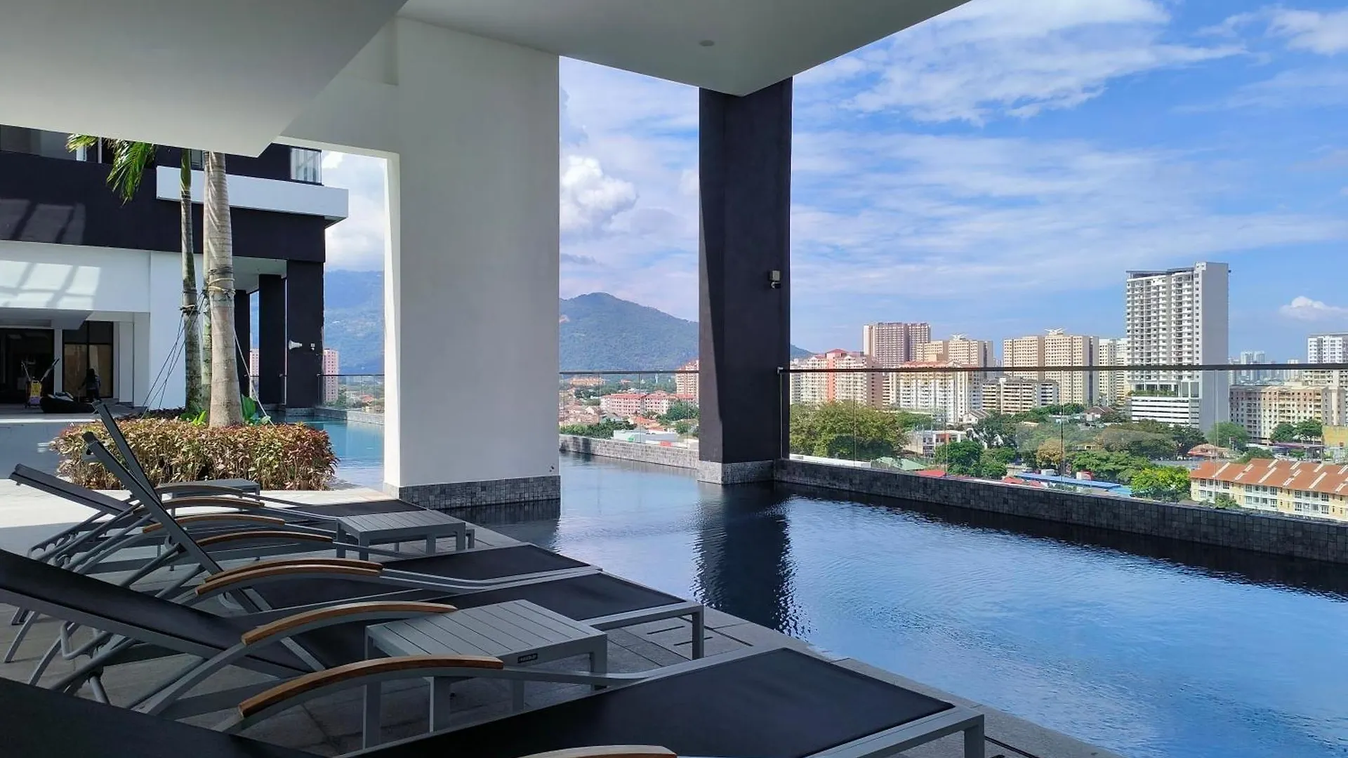 Apartment Urban Suites - George Town, Penang Jelutong